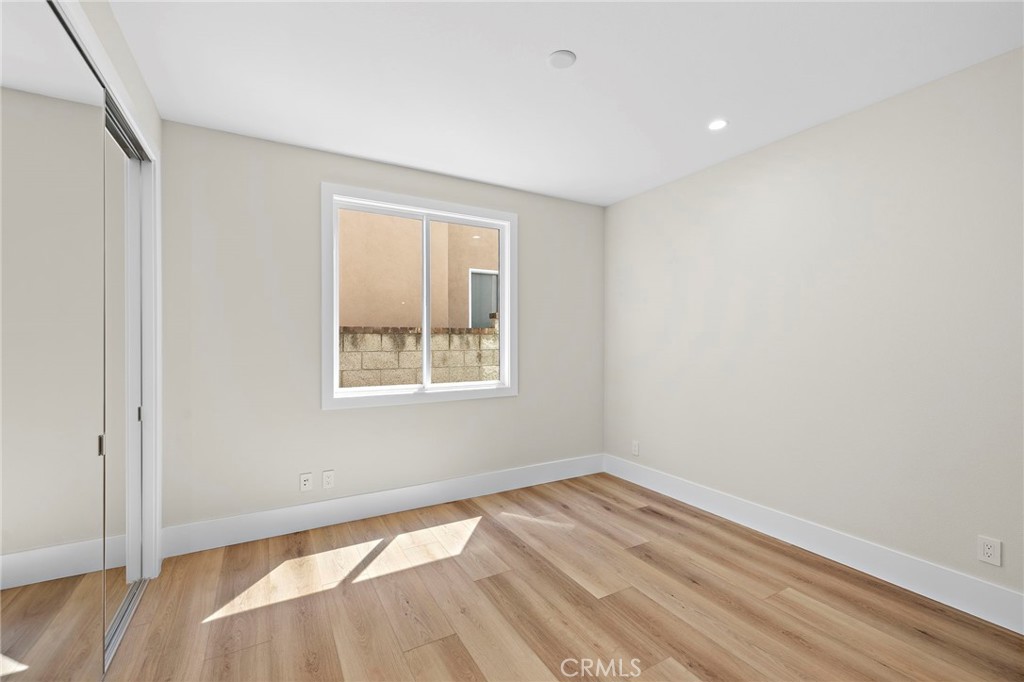 22661 Sweetmeadow