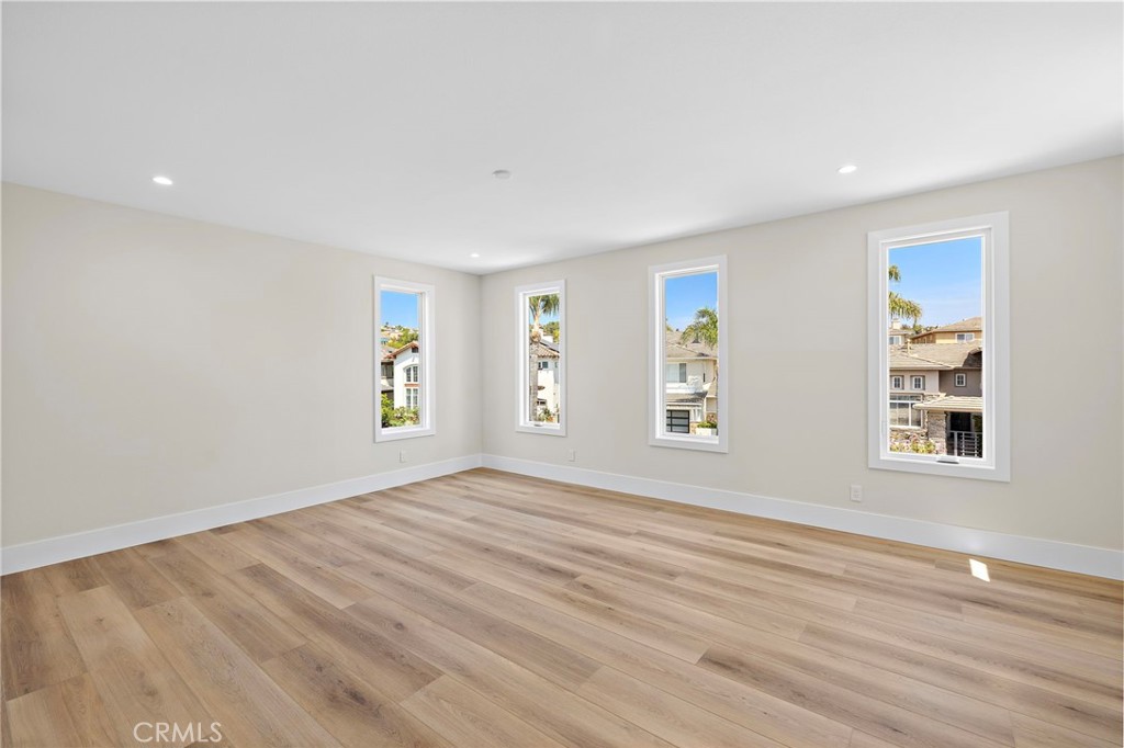 22661 Sweetmeadow