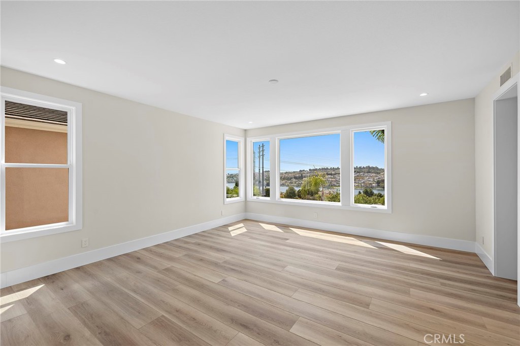 22661 Sweetmeadow