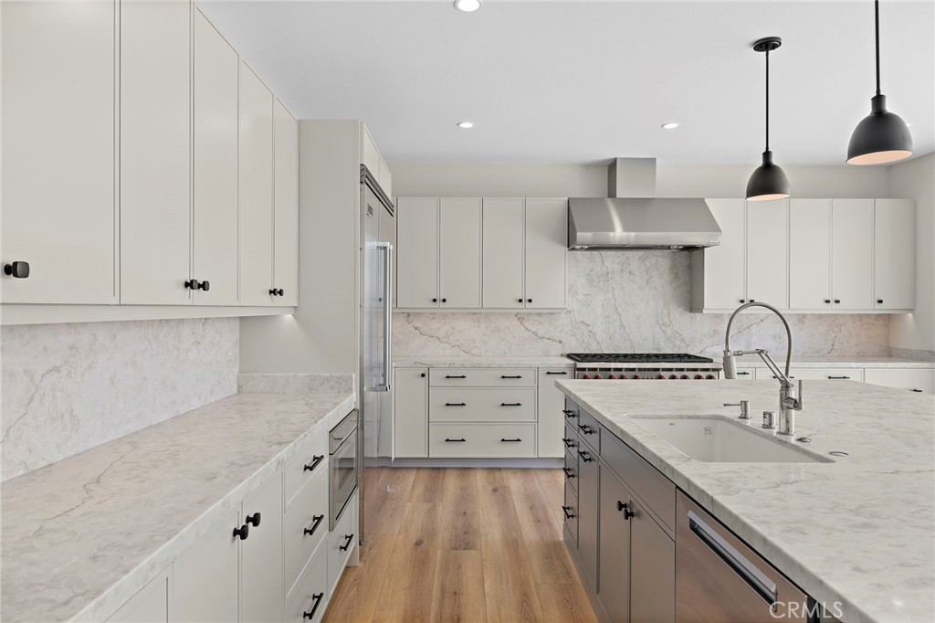 22661 Sweetmeadow