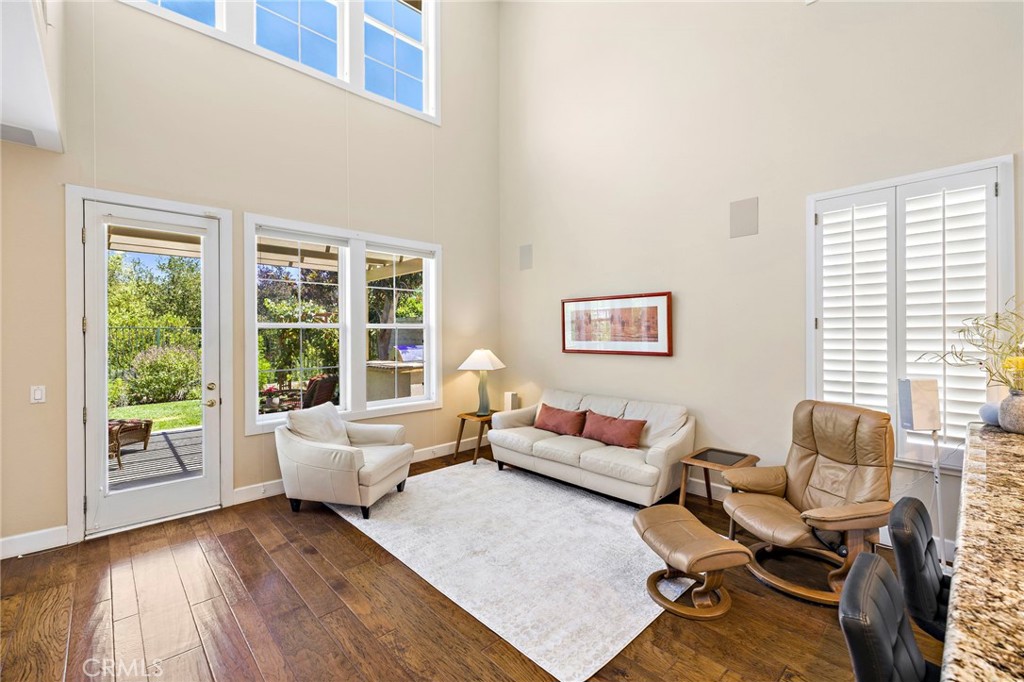 48 Downfield Way