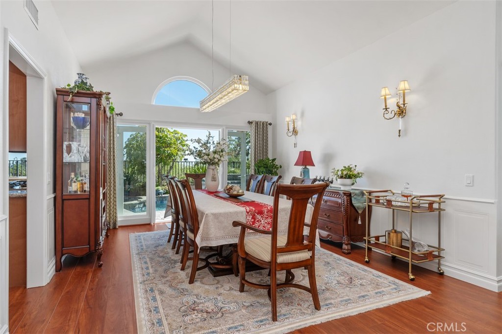 22385 Pineglen