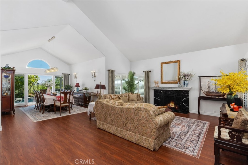 22385 Pineglen