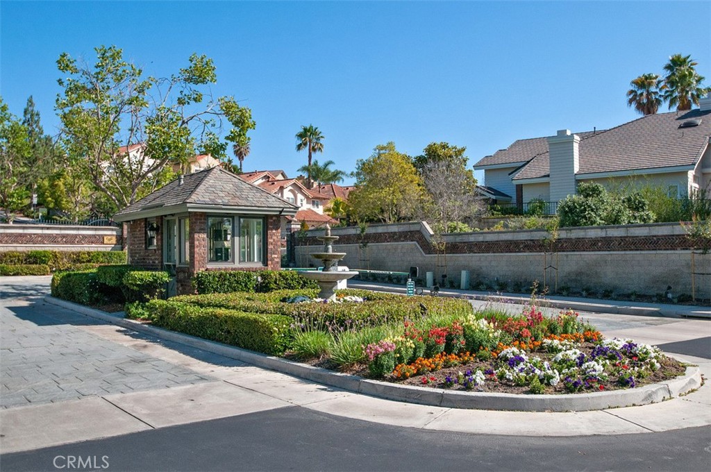 22385 Pineglen