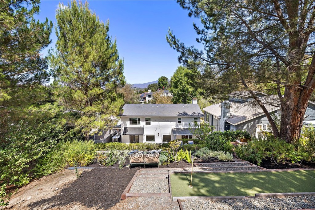 31746 Via Patito