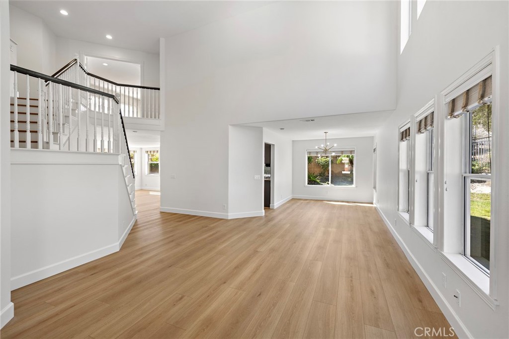 2 Bootstrap Court