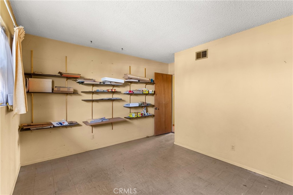 10692 Ballast Avenue