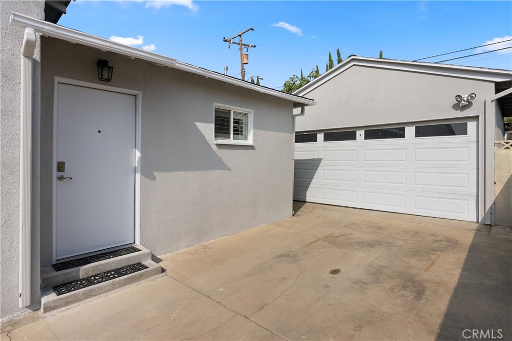 14015 Fernview Street