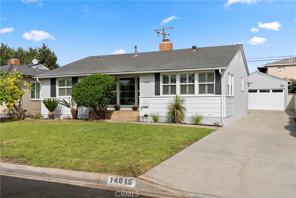 14015 Fernview Street