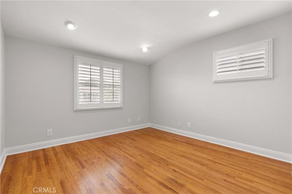 14015 Fernview Street