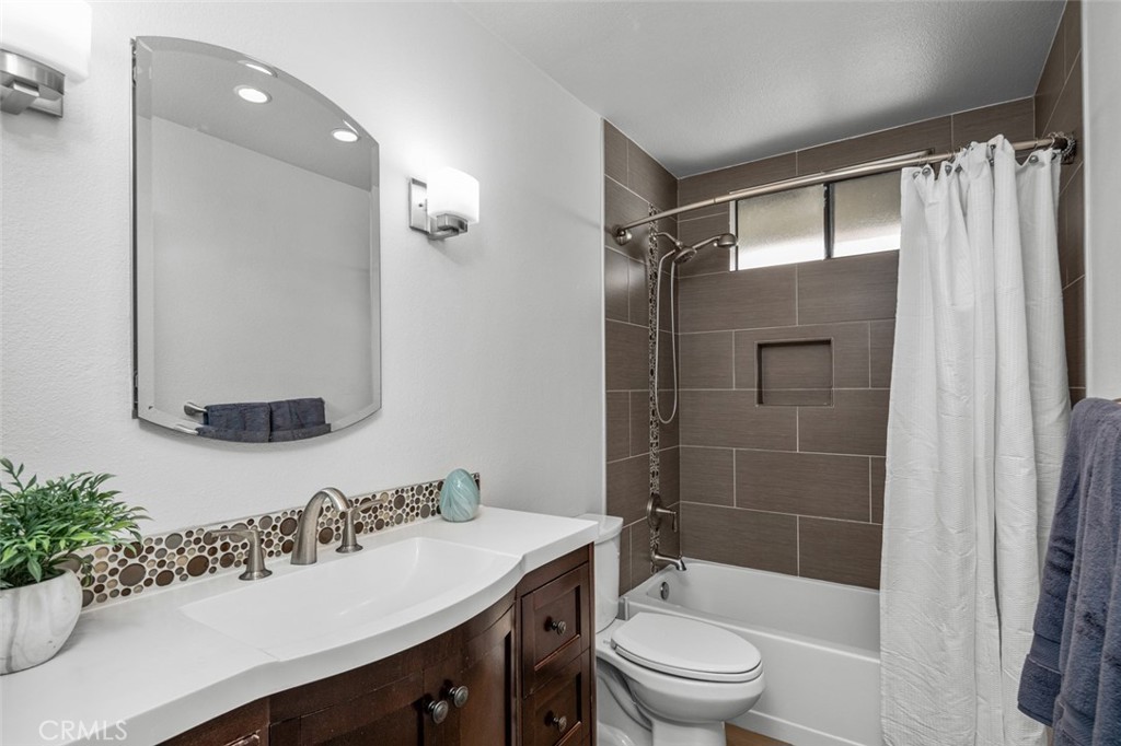 27526 Via La Carta 10