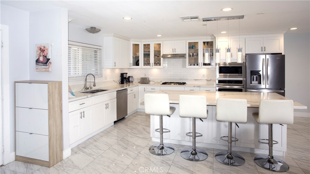 6051 Summerdale Drive