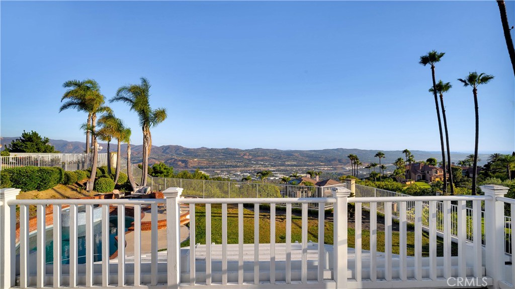 4855 Green Crest Drive