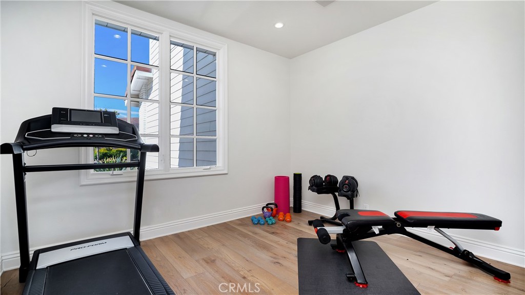 4855 Green Crest Drive