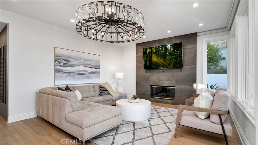 4855 Green Crest Drive