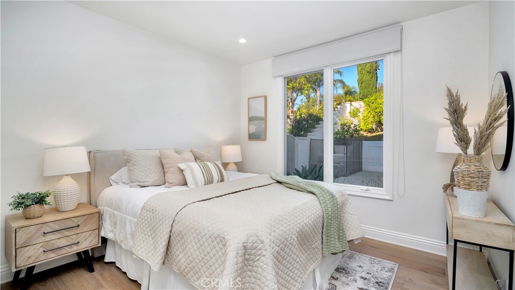 4855 Green Crest Drive