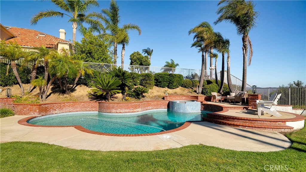 4855 Green Crest Drive