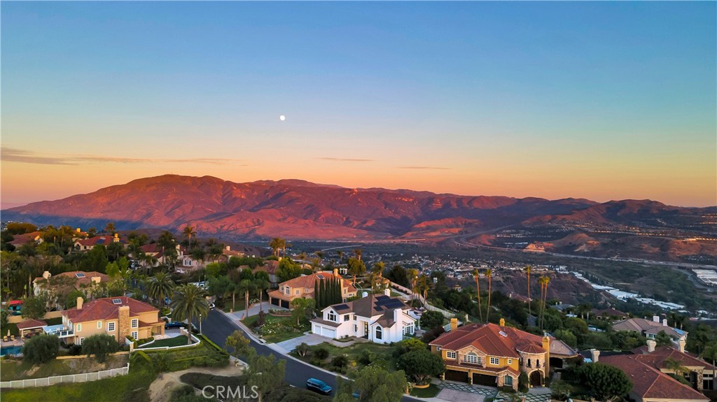 4855 Green Crest Drive