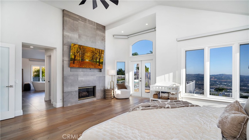 4855 Green Crest Drive