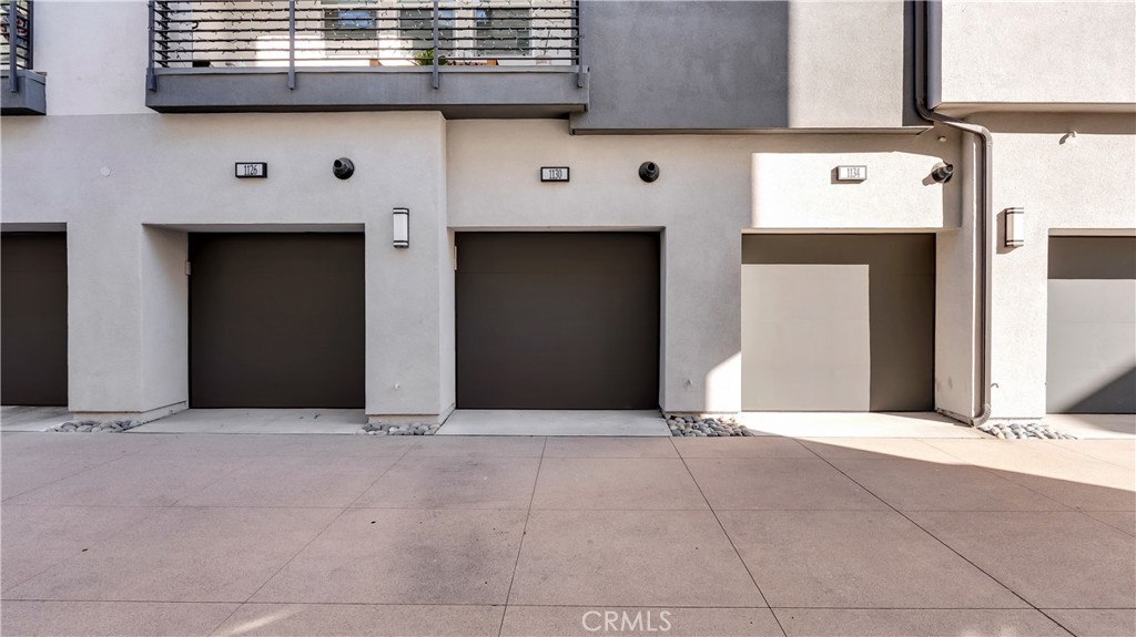 1130 S Urbana
