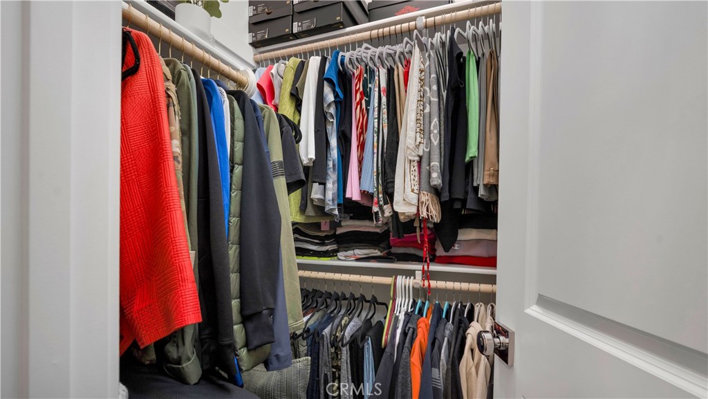 1669 W Lincoln Avenue 102