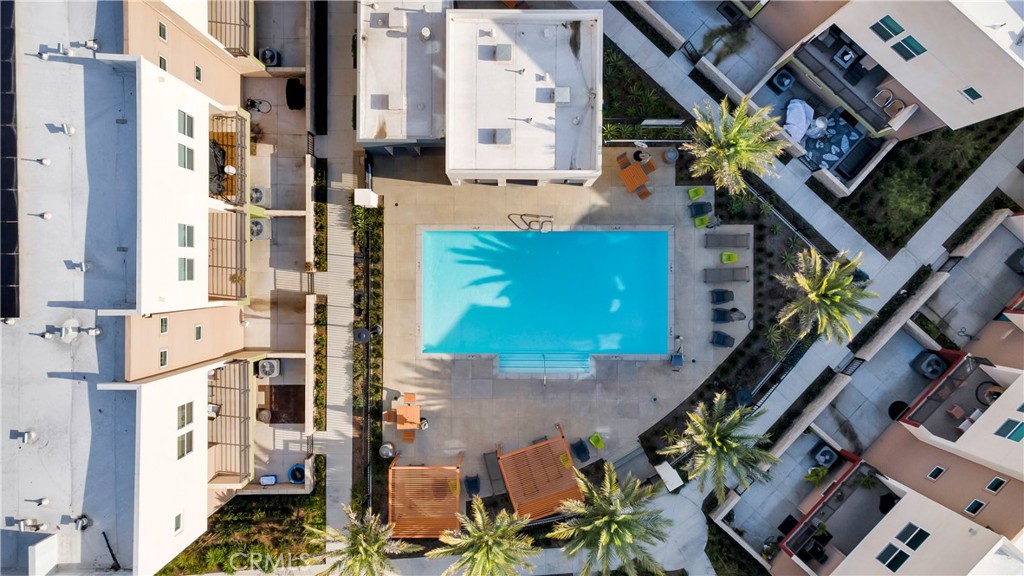 1669 W Lincoln Avenue 102