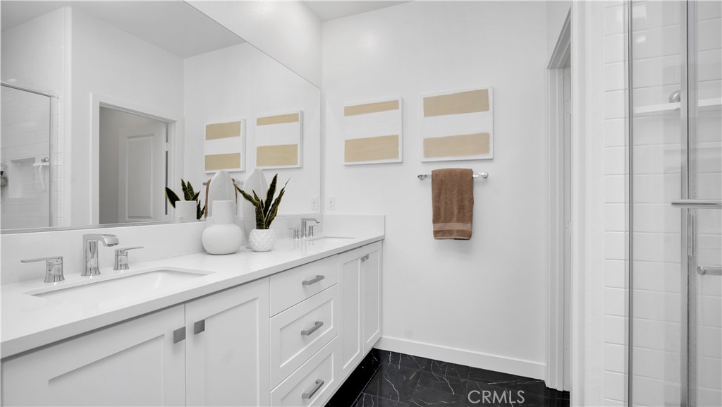 1669 W Lincoln Avenue 102