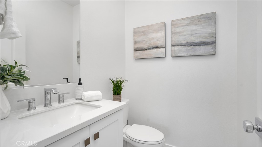 1669 W Lincoln Avenue 102