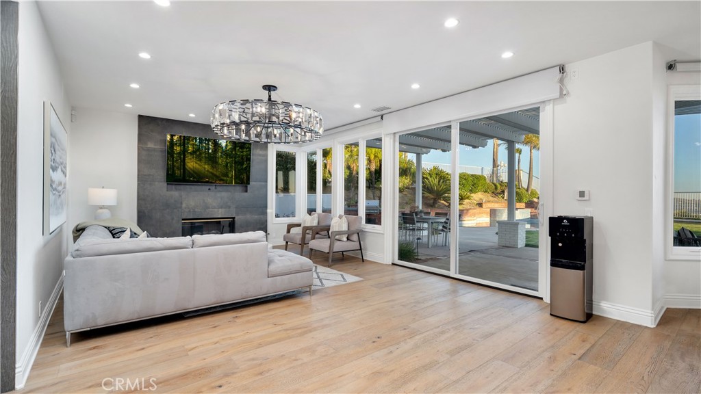 4855 Green Crest Drive