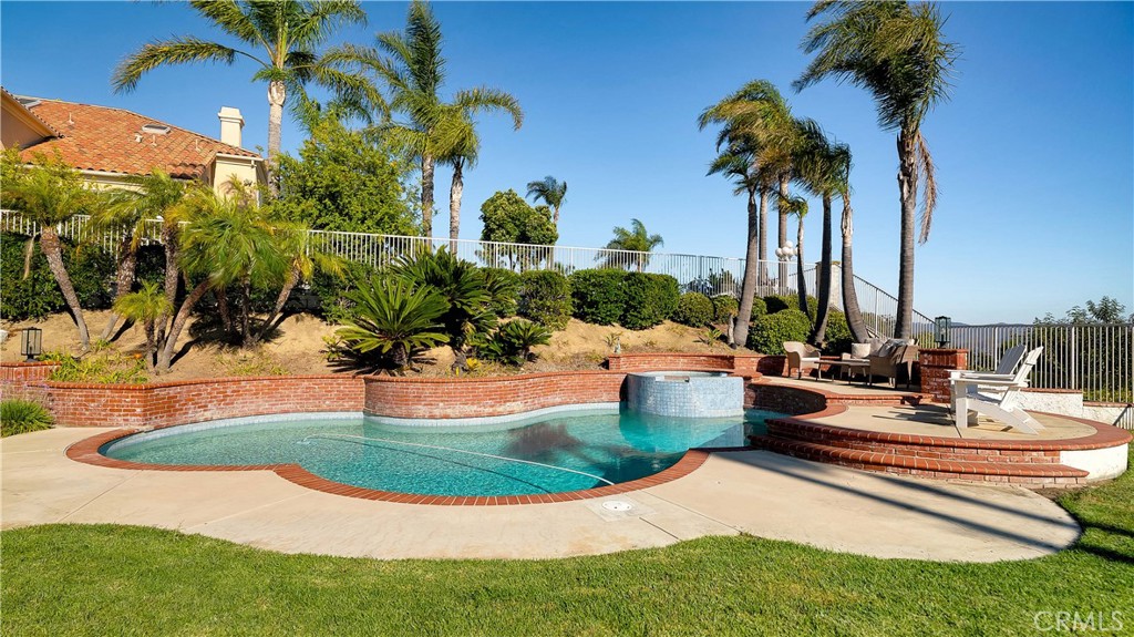 4855 Green Crest Drive