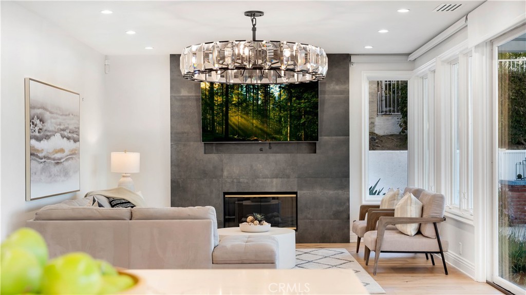 4855 Green Crest Drive