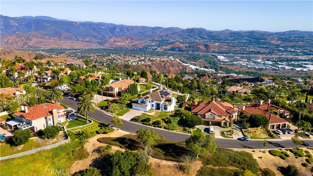 4855 Green Crest Drive