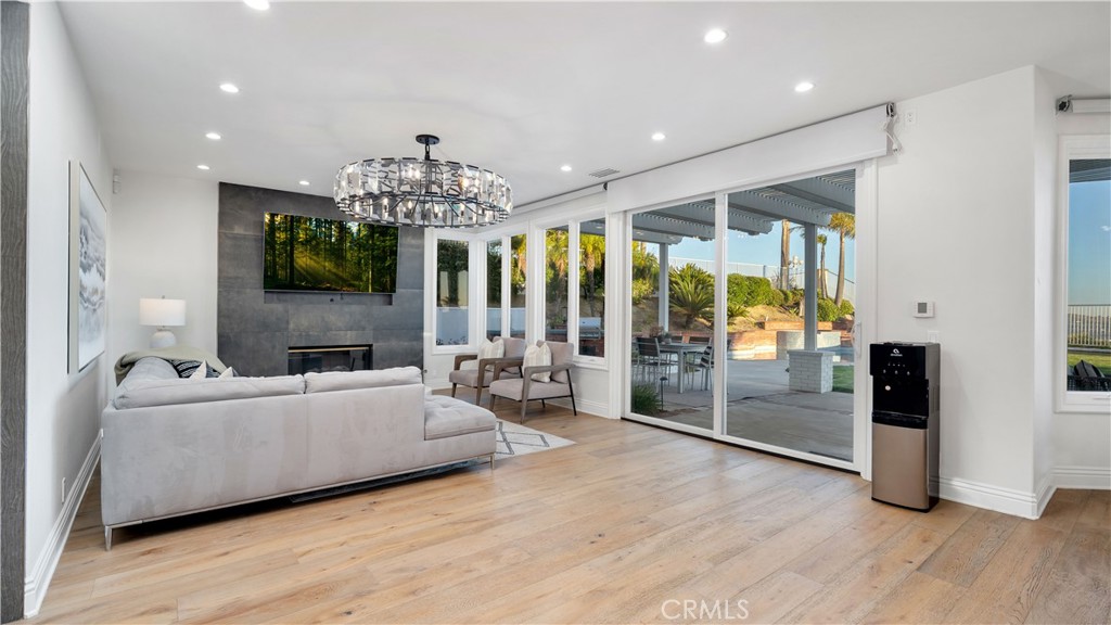 4855 Green Crest Drive