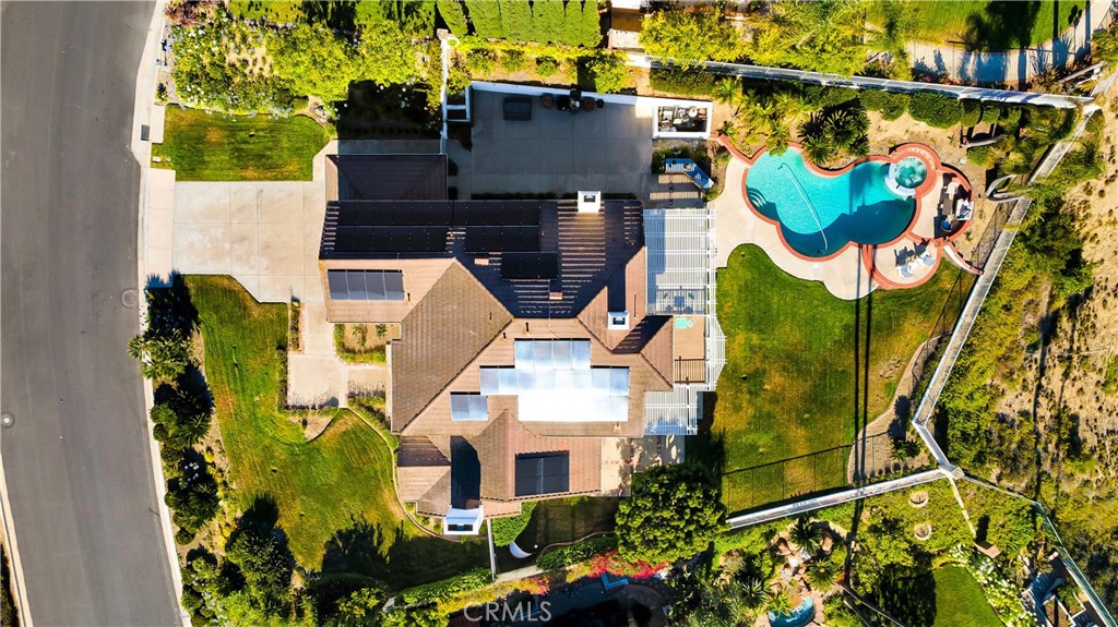 4855 Green Crest Drive