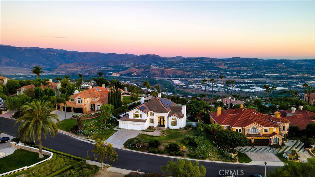 4855 Green Crest Drive
