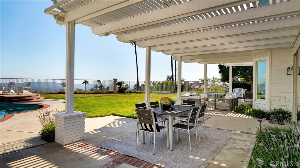 4855 Green Crest Drive