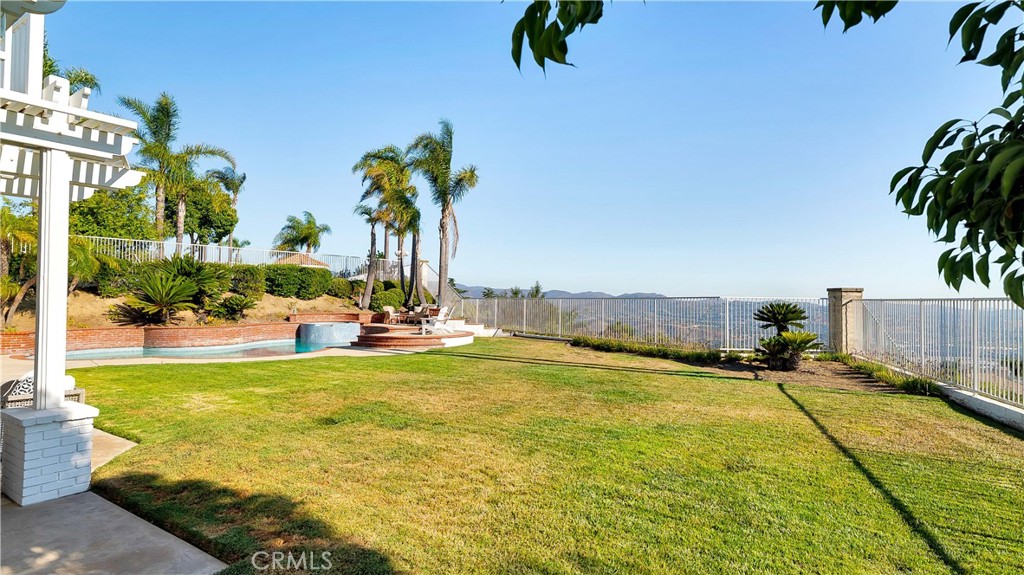 4855 Green Crest Drive