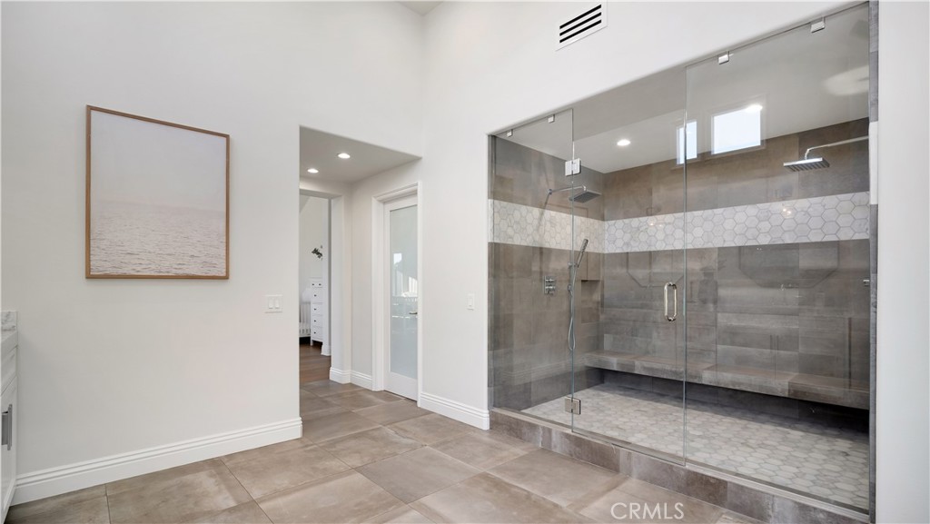 4855 Green Crest Drive