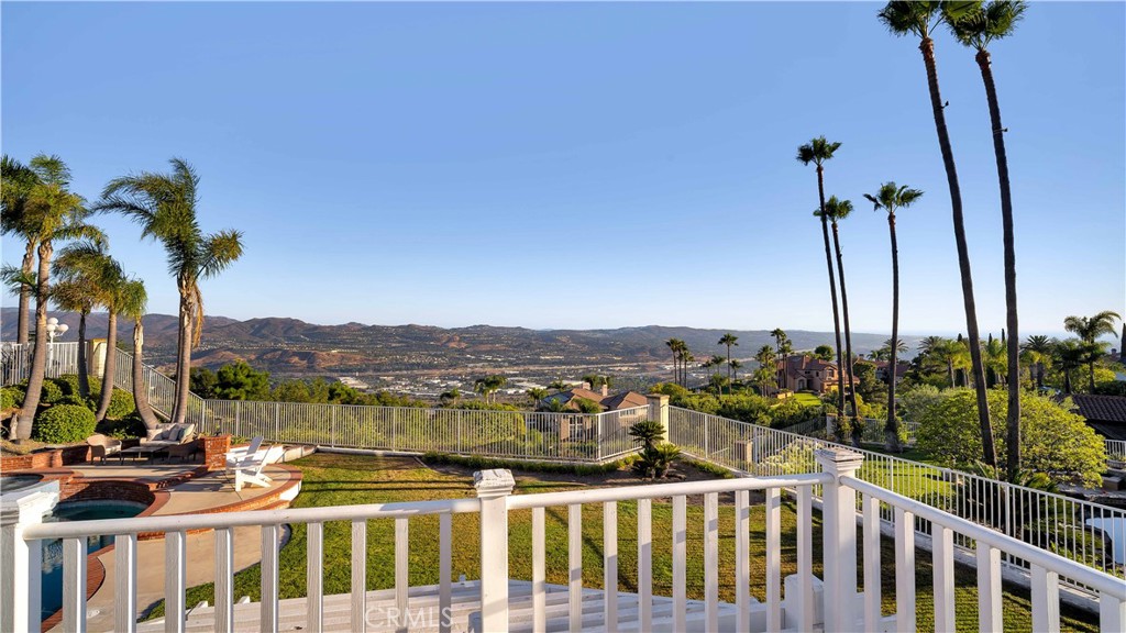 4855 Green Crest Drive
