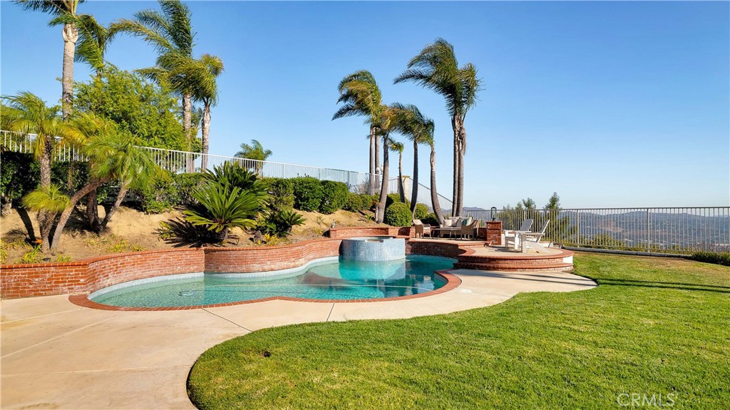 4855 Green Crest Drive