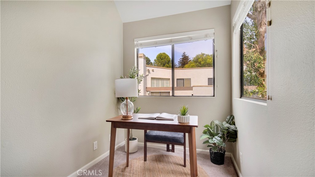 158 N Singingwood 2