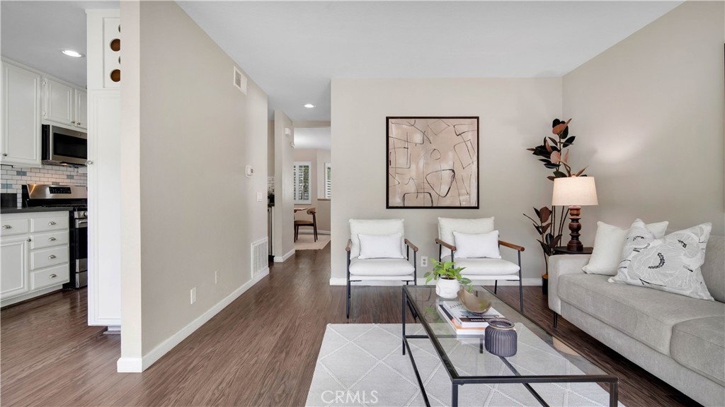 158 N Singingwood 2
