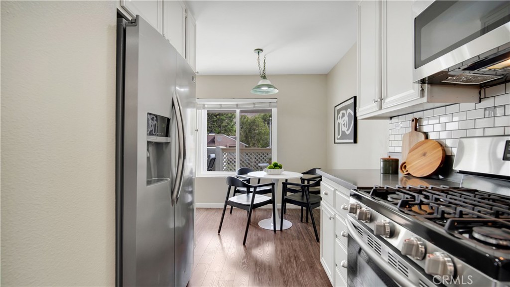 158 N Singingwood 2