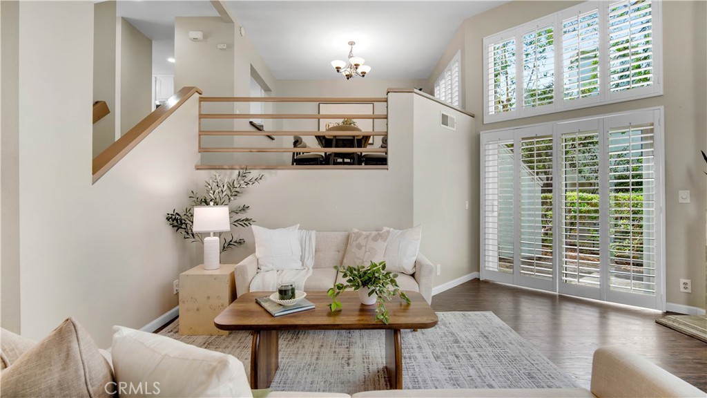 158 N Singingwood 2