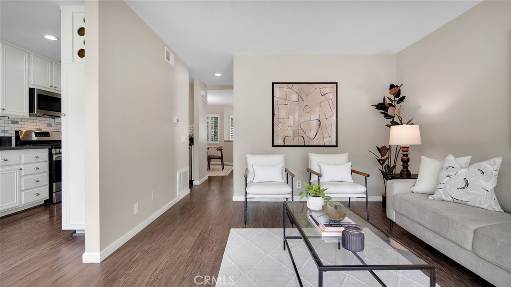 158 N Singingwood 2