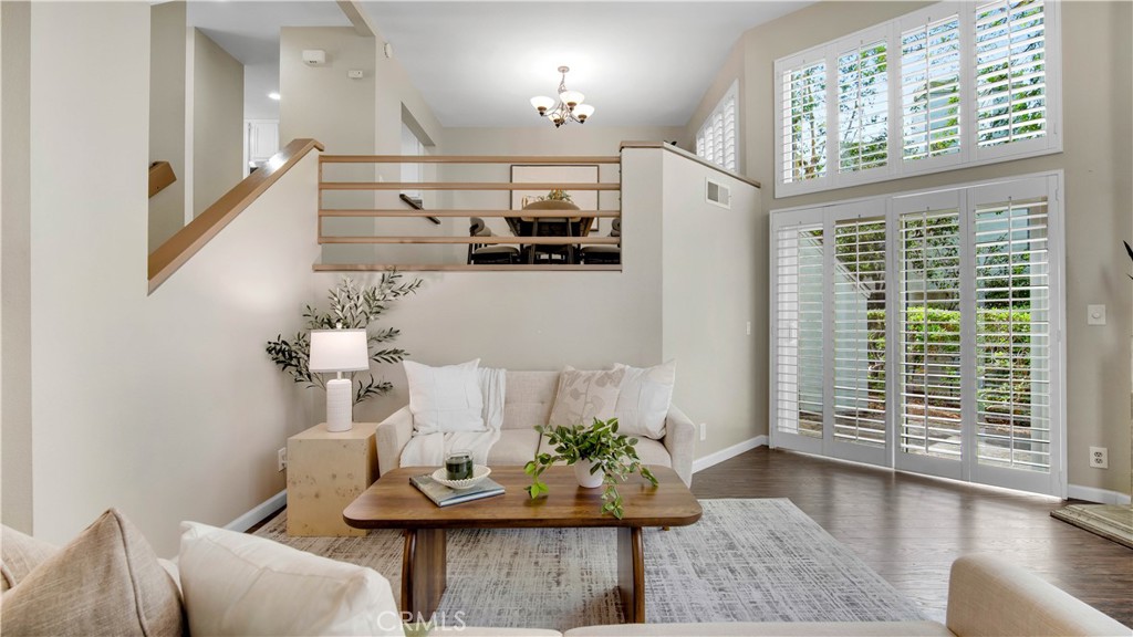 158 N Singingwood 2