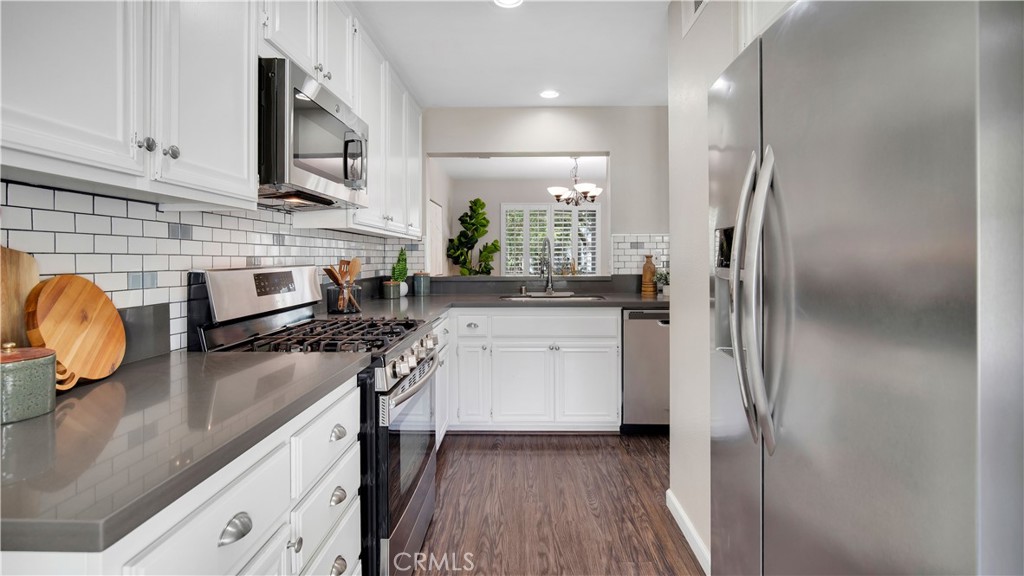 158 N Singingwood 2