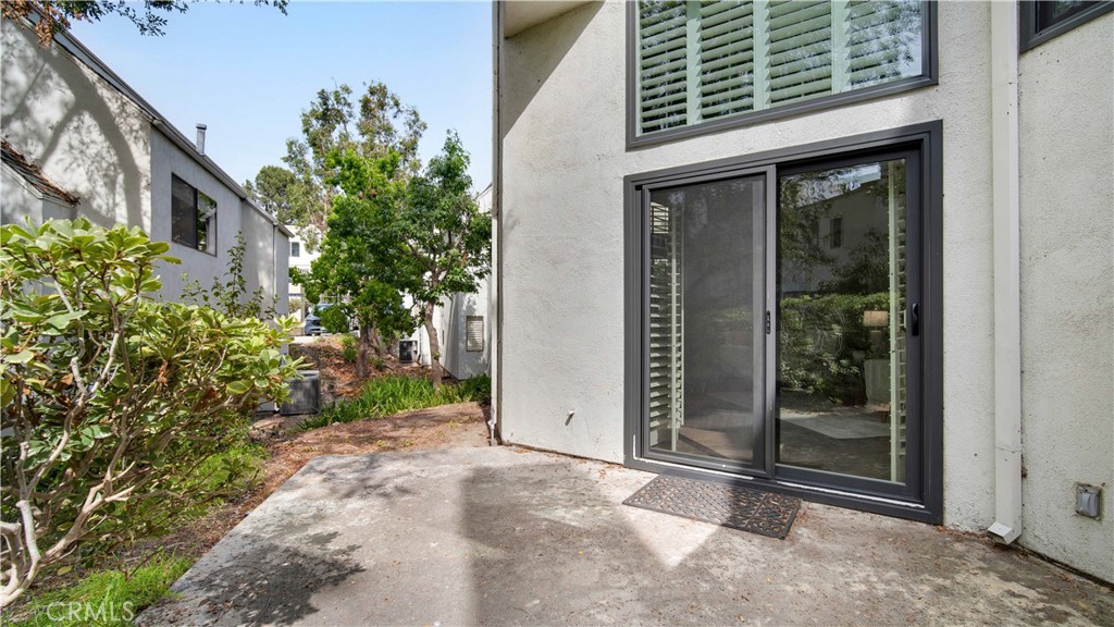 158 N Singingwood 2