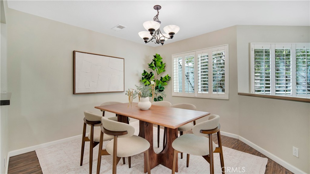 158 N Singingwood 2