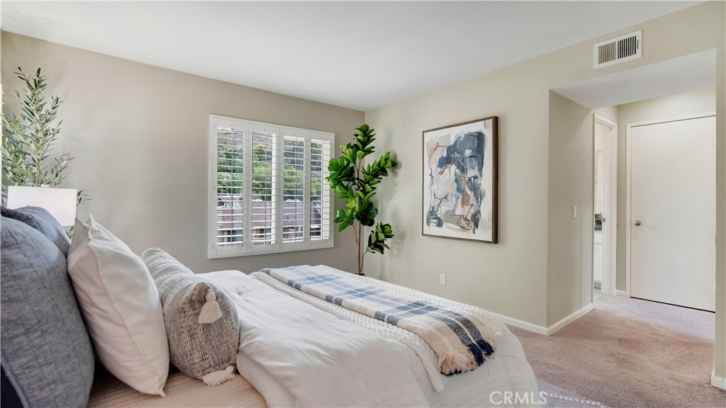 158 N Singingwood 2